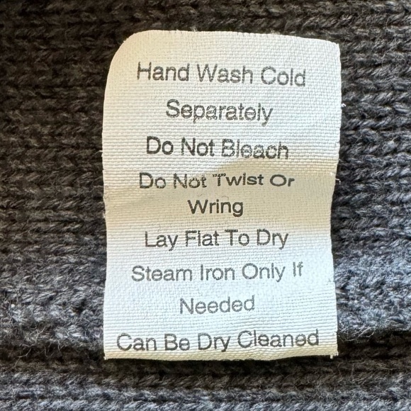 CAbi 884 Gray Femme Knit Flared A-Line Skirt Size Large - Picture 7 of 9